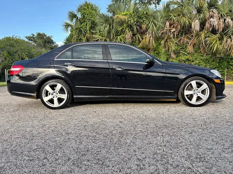 2011 Mercedes-Benz E-Class E 350 Sedan 4D