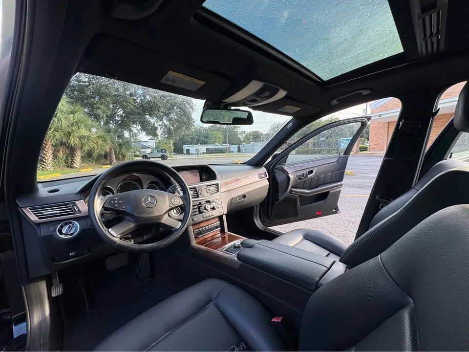 2011 Mercedes-Benz W212 E-Class - Image 14 of 15