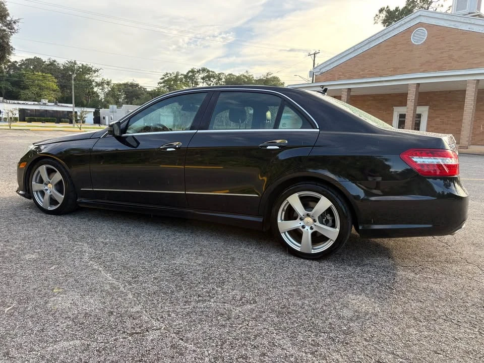 2011 Mercedes-Benz W212 E-Class - Image 3 of 15