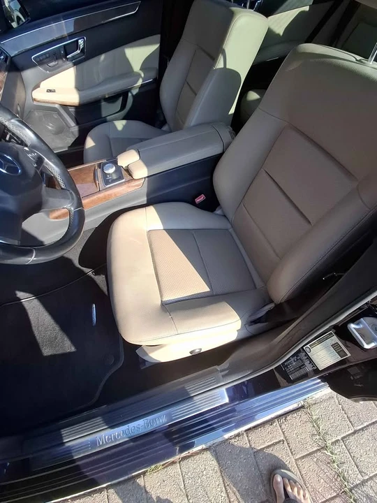 2011 Mercedes-Benz W212 E-Class - Image 3 of 8