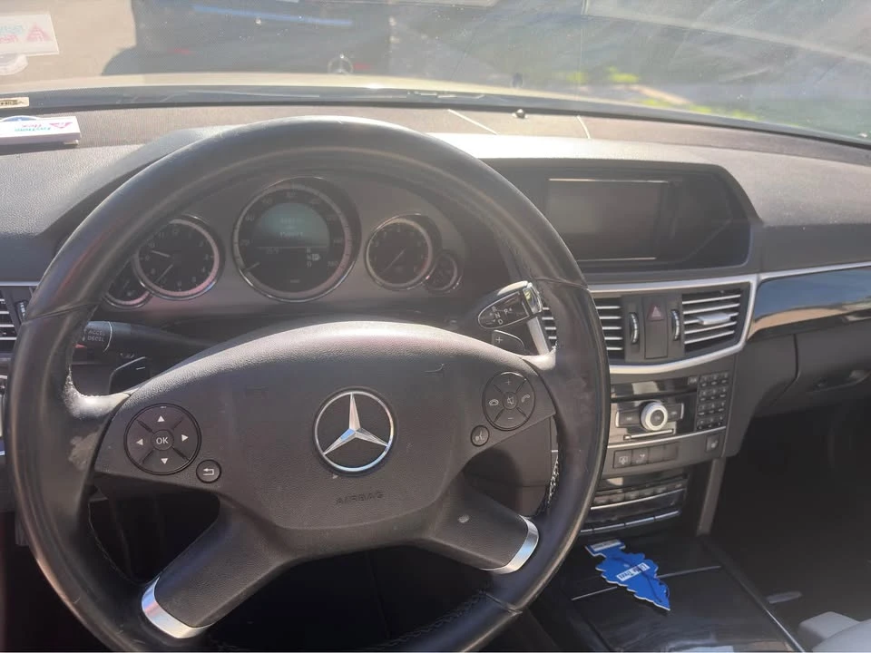 2011 Mercedes-Benz W212 E-Class - Image 7 of 9