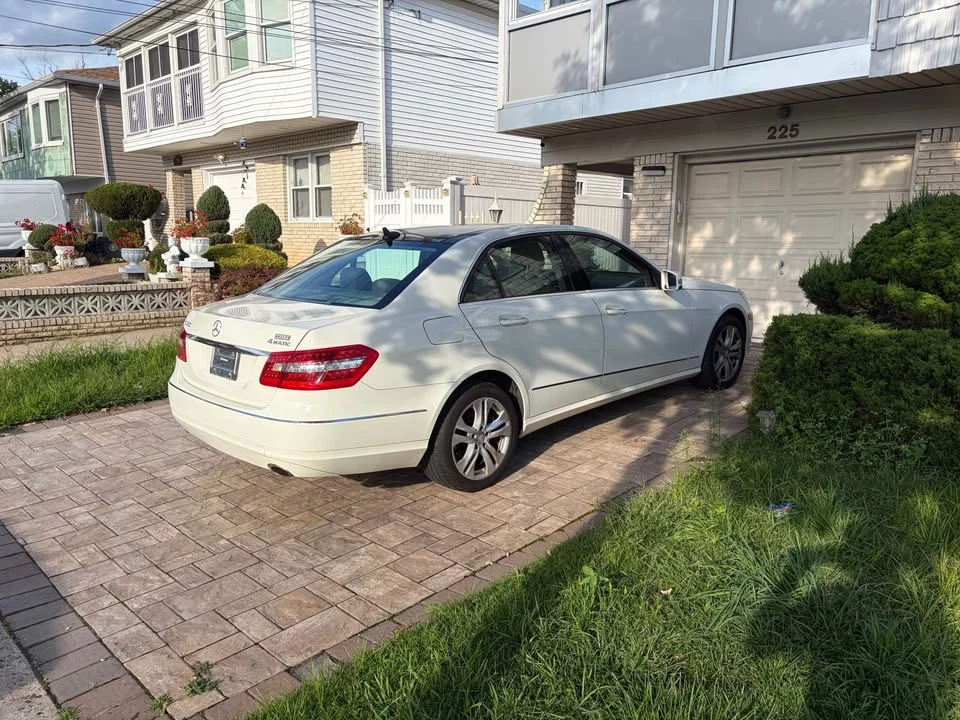 2011 Mercedes-Benz W212 E-Class - Image 3 of 5