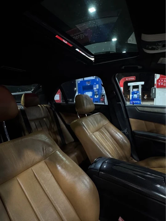 2011 Mercedes-Benz W212 E-Class - Image 3 of 4