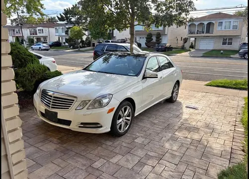 2011 Mercedes-Benz E-Class E 350 Sedan 4D