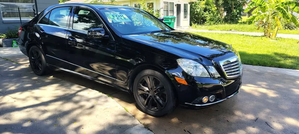 2011 Mercedes-Benz W212 E-Class - Image 2 of 9