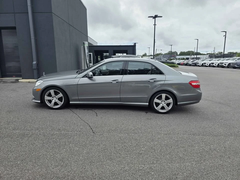 2011 Mercedes-Benz W212 E-Class - Image 7 of 18