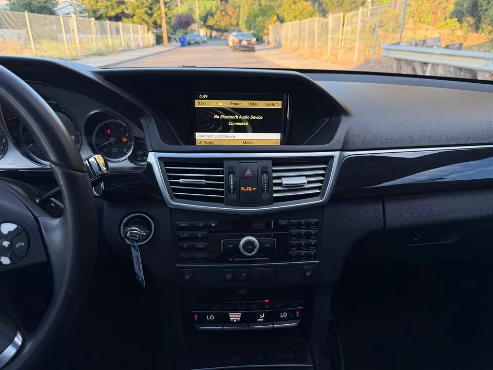 2011 Mercedes-Benz W212 E-Class - Image 13 of 15