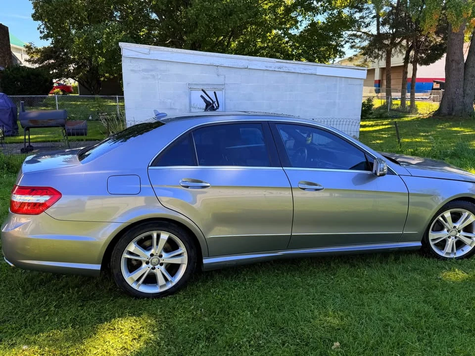 2011 Mercedes-Benz W212 E-Class - Image 6 of 13