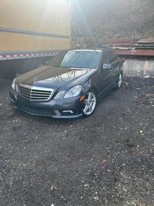 2011 Mercedes-Benz W212 E-Class - Image 5 of 5