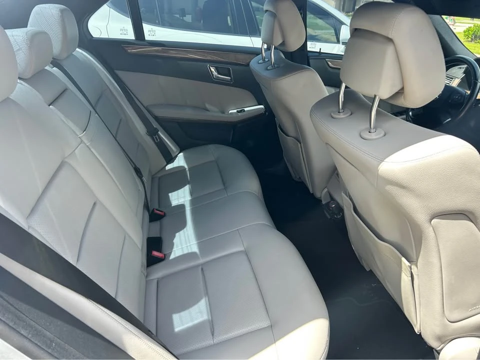2011 Mercedes-Benz W212 E-Class - Image 9 of 10