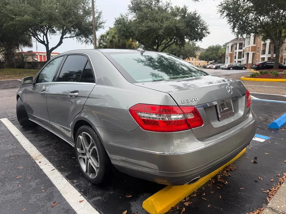2011 Mercedes-Benz W212 E-Class - Image 3 of 14