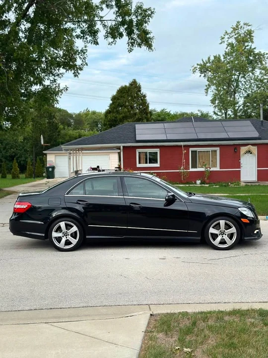 2011 Mercedes-Benz W212 E-Class - Image 10 of 13