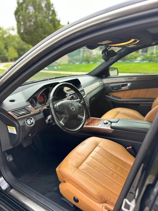 2011 Mercedes-Benz W212 E-Class - Image 6 of 13