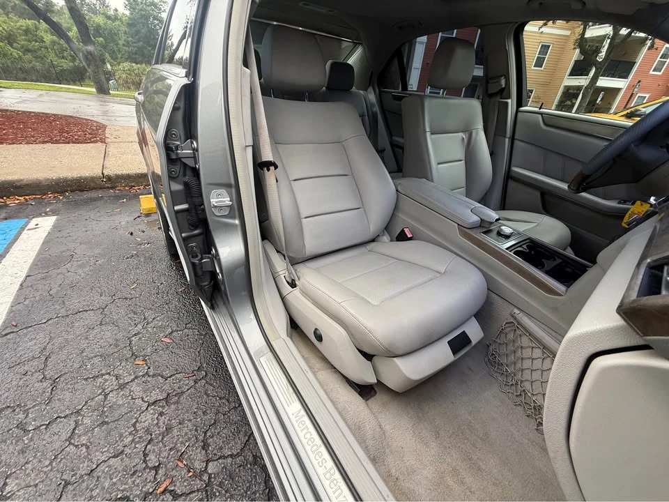 2011 Mercedes-Benz W212 E-Class - Image 10 of 14