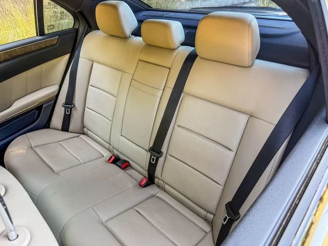 2011 Mercedes-Benz W212 E-Class - Image 10 of 20