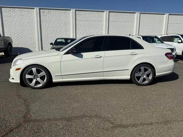 2011 Mercedes-Benz W212 E-Class - Image 2 of 3