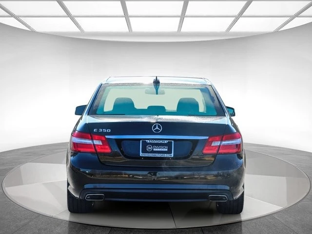 2011 Mercedes-Benz W212 E-Class - Image 3 of 12