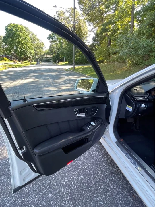 2011 Mercedes-Benz W212 E-Class - Image 6 of 13