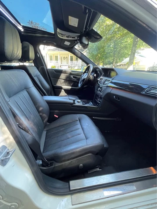 2011 Mercedes-Benz W212 E-Class - Image 10 of 13