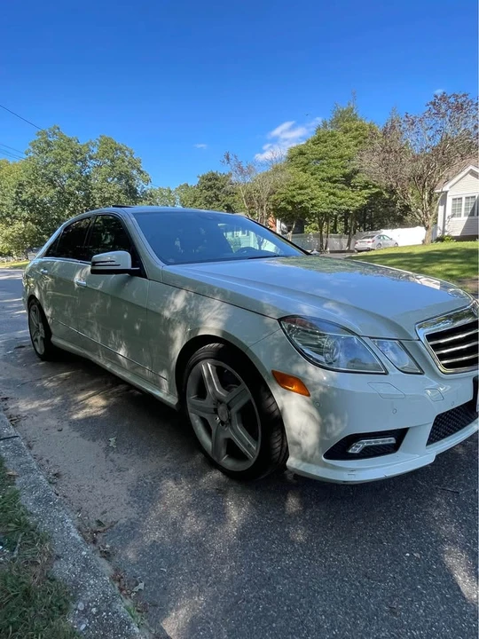 2011 Mercedes-Benz W212 E-Class - Image 5 of 13