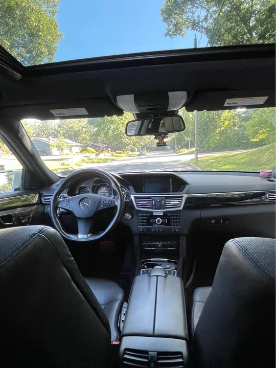 2011 Mercedes-Benz W212 E-Class - Image 12 of 13