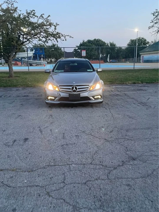2011 Mercedes-Benz C207/A207 E-Class Coupe & Convertible - Image 3 of 11