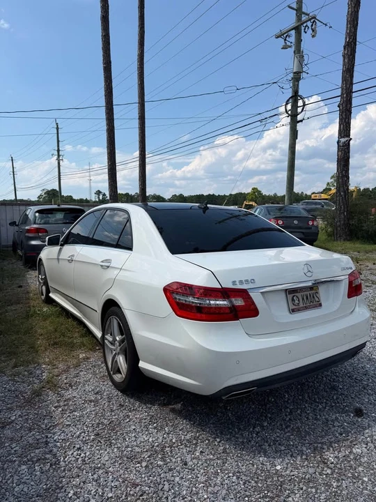 2011 Mercedes-Benz W212 E-Class - Image 4 of 12