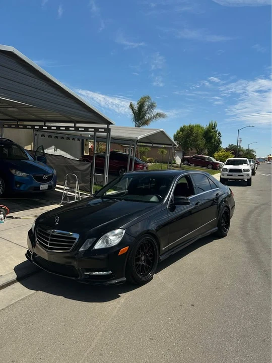 2011 Mercedes-Benz W212 E-Class - Image 3 of 4