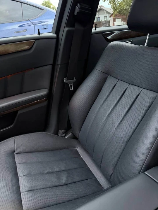 2011 Mercedes-Benz W212 E-Class - Image 12 of 15
