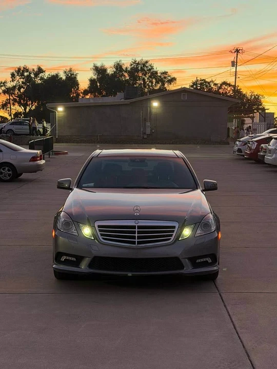 2011 Mercedes-Benz W212 E-Class - Image 2 of 15