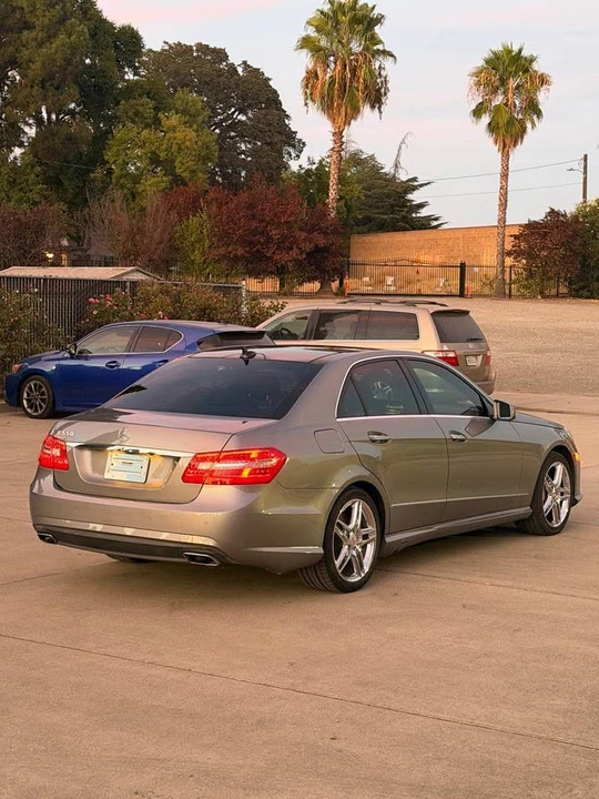 2011 Mercedes-Benz W212 E-Class - Image 5 of 15