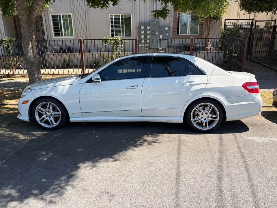 2011 Mercedes-Benz W212 E-Class - Image 5 of 7