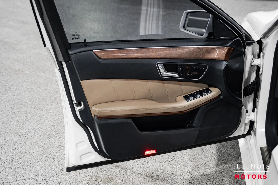 2011 Mercedes-Benz W212 E-Class - Image 15 of 21