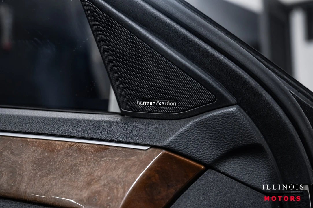 2011 Mercedes-Benz W212 E-Class - Image 16 of 21