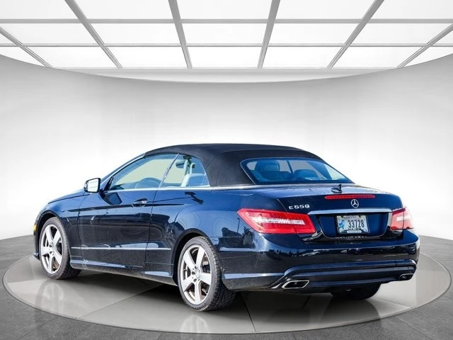 2011 Mercedes-Benz W212 E-Class - Image 2 of 12