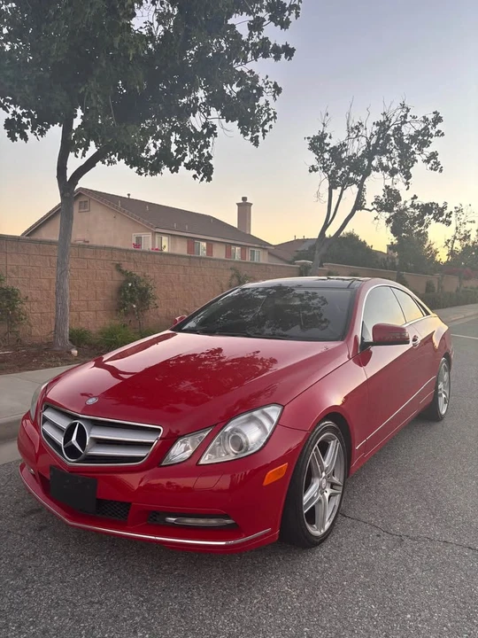 2011 Mercedes-Benz W212 E-Class - Image 2 of 17