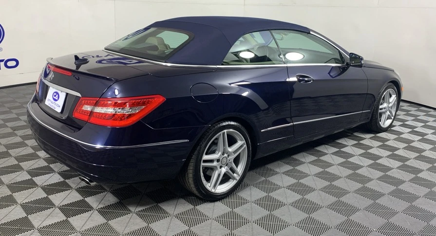 2011 Mercedes-Benz W212 E-Class - Image 10 of 12