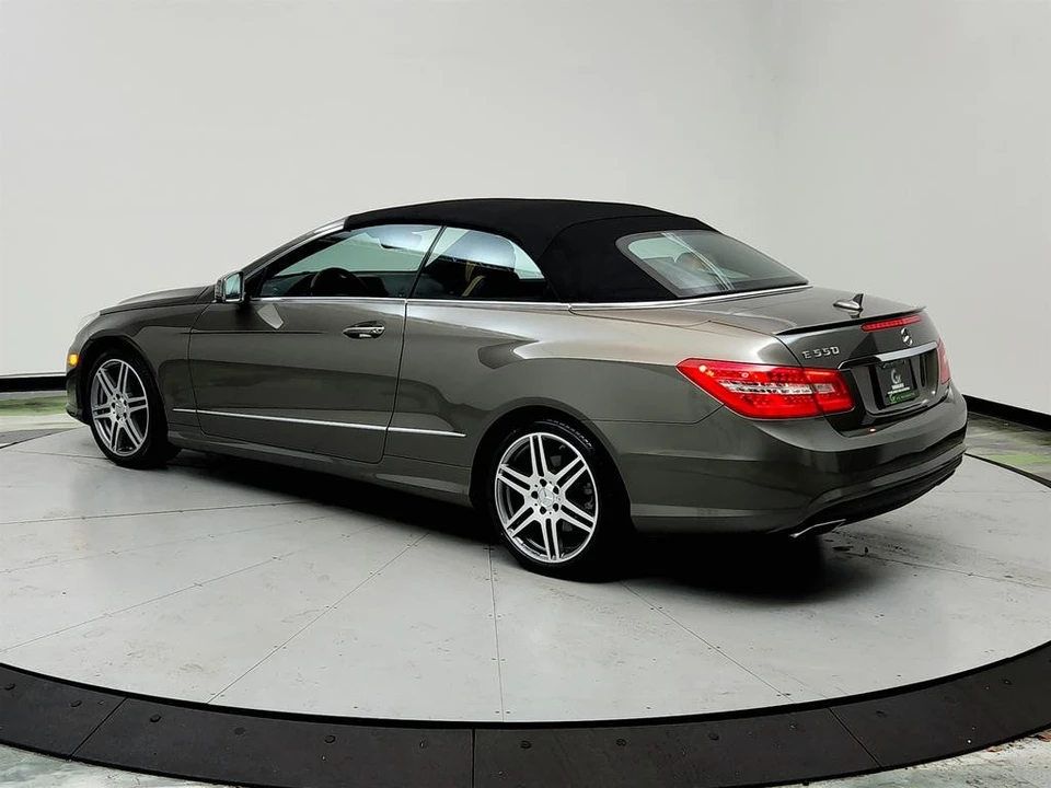 2011 Mercedes-Benz W212 E-Class - Image 7 of 12
