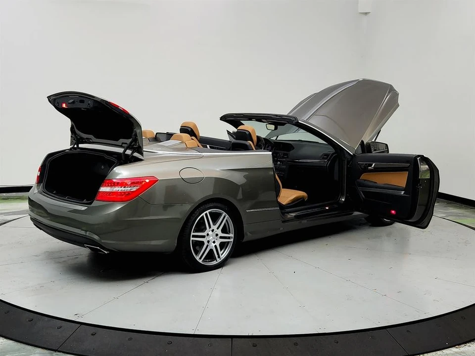 2011 Mercedes-Benz W212 E-Class - Image 11 of 12