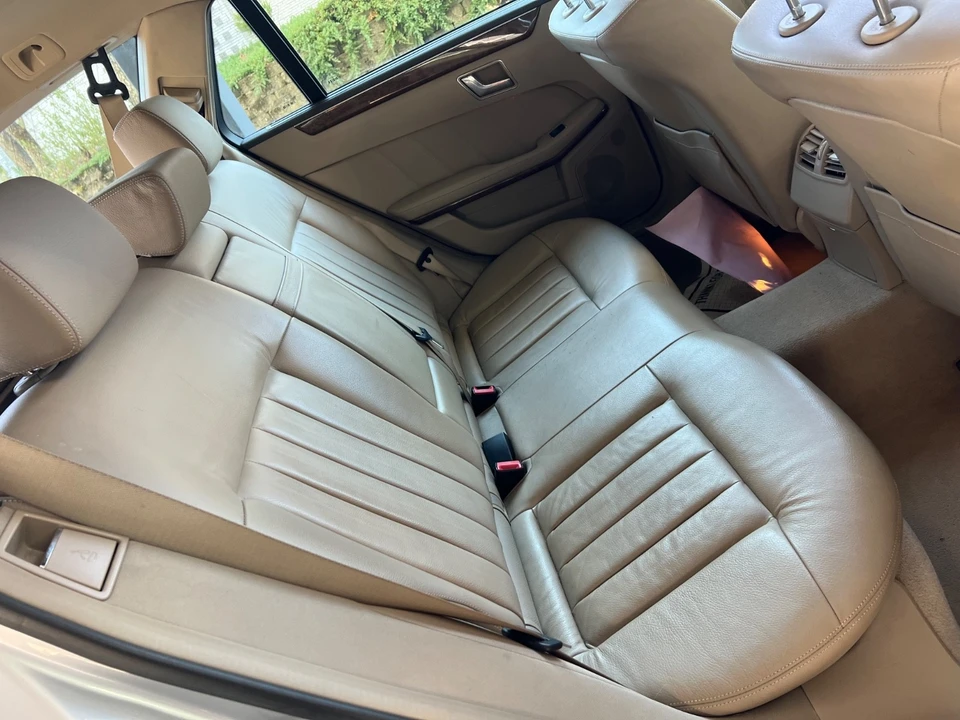 2011 Mercedes-Benz W212 E-Class - Image 15 of 21