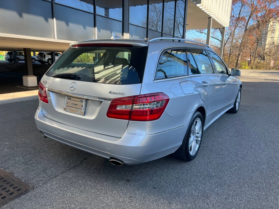 2011 Mercedes-Benz W212 E-Class - Image 5 of 21