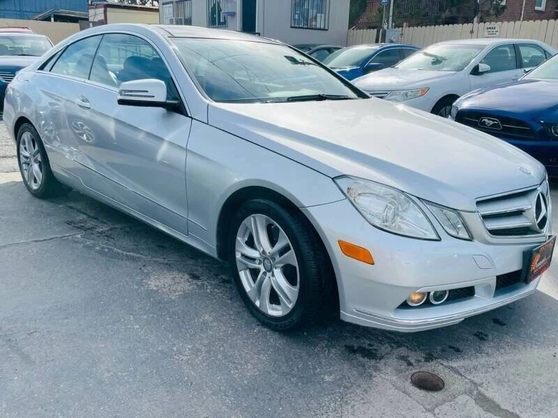 2011 Mercedes-Benz W212 E-Class - Image 12 of 20