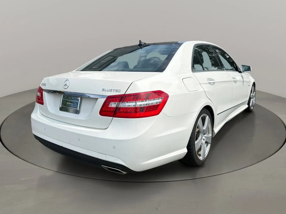2011 Mercedes-Benz W212 E-Class - Image 5 of 15