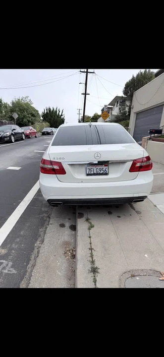 2011 Mercedes-Benz W212 E-Class - Image 12 of 19