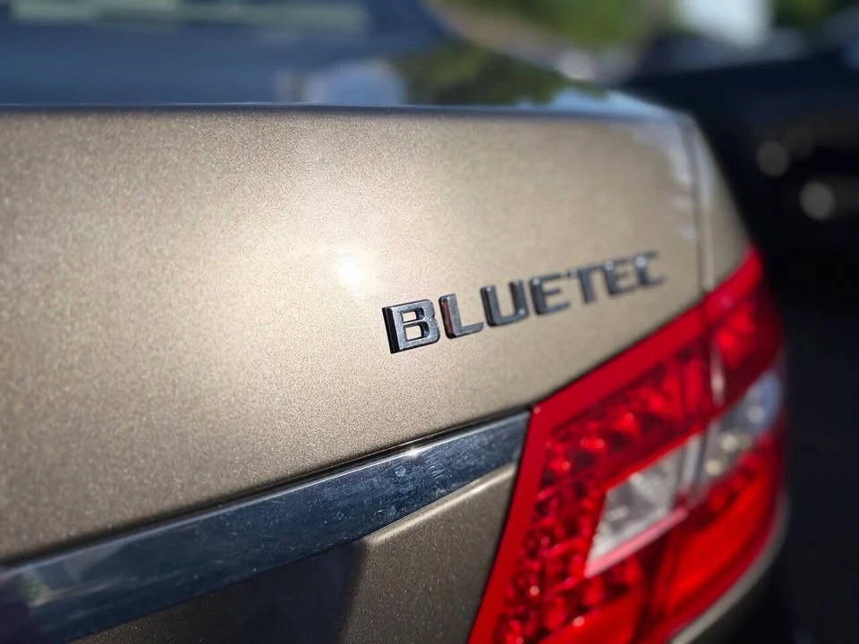 2011 Mercedes-Benz W212 E-Class - Image 9 of 20