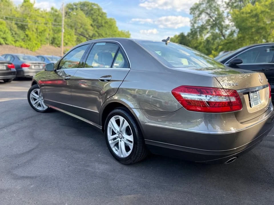 2011 Mercedes-Benz W212 E-Class - Image 6 of 20