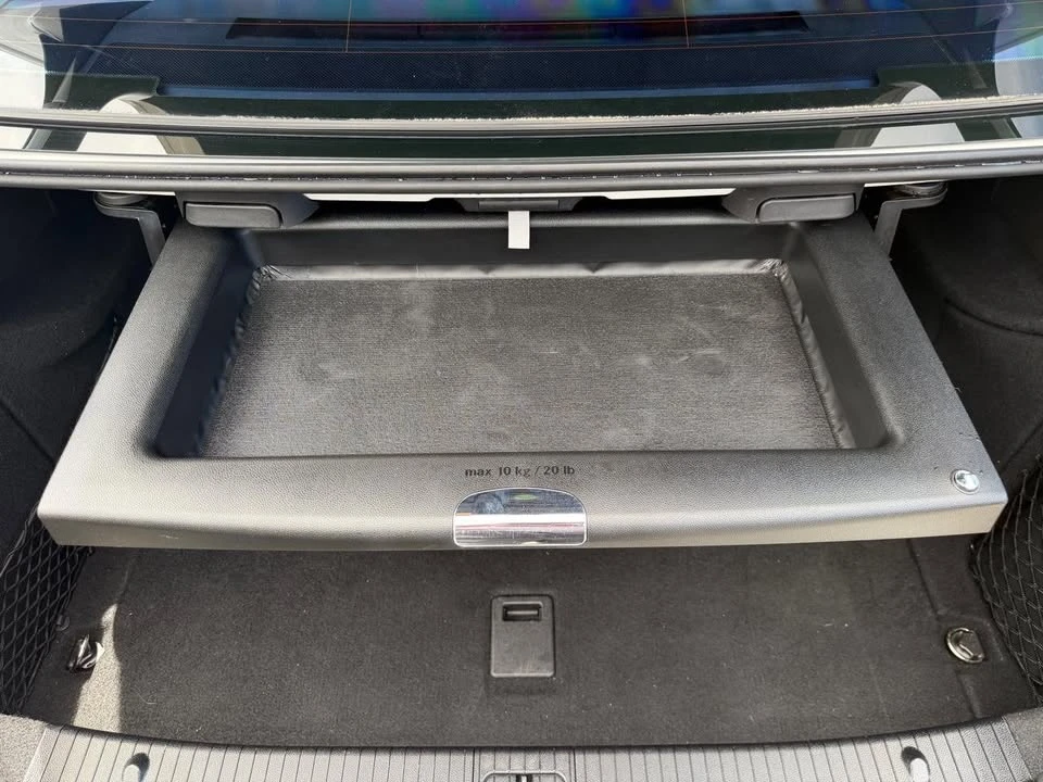 2011 Mercedes-Benz W212 E-Class - Image 11 of 20