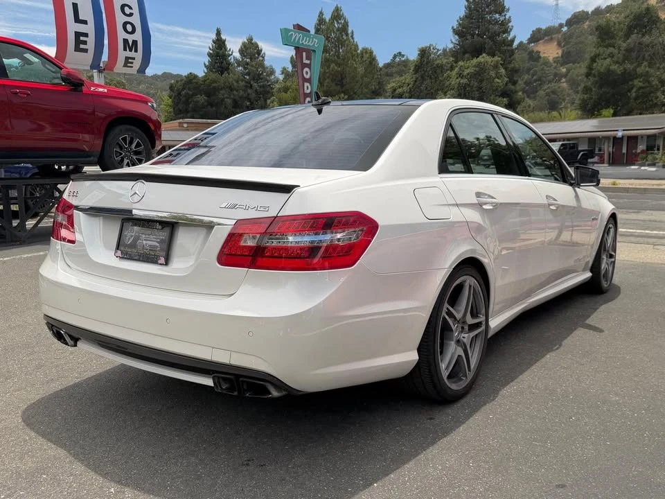 2011 Mercedes-Benz W212 E-Class - Image 8 of 20