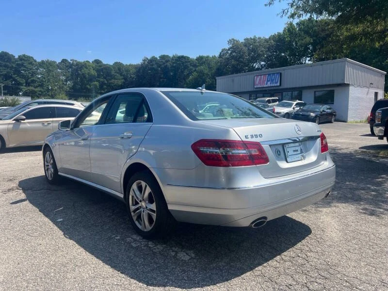 2011 Mercedes-Benz W212 E-Class - Image 9 of 18