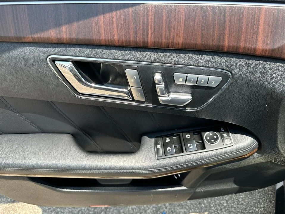 2011 Mercedes-Benz W212 E-Class - Image 15 of 20